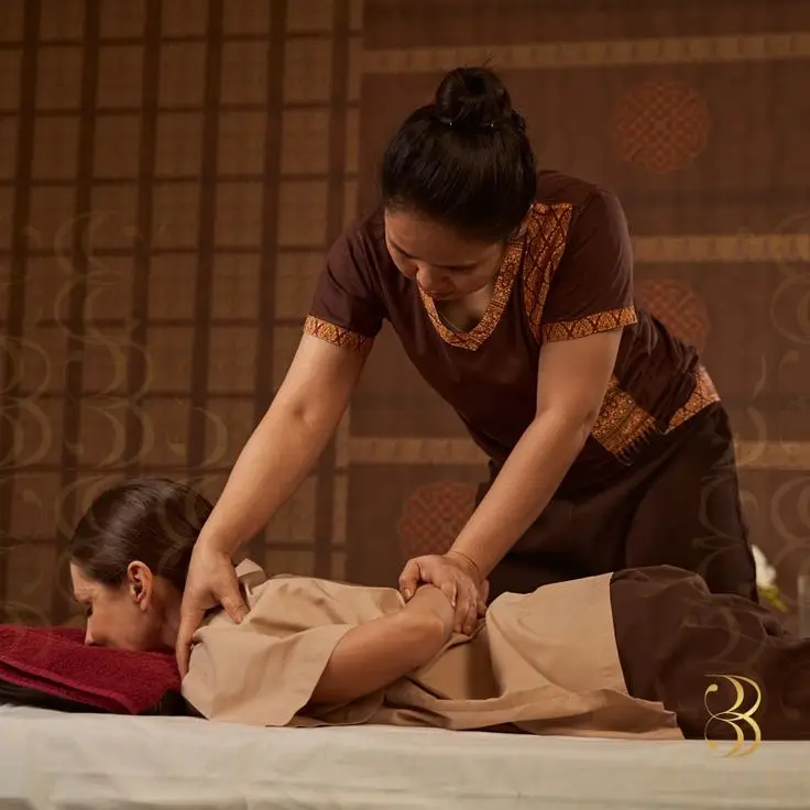 2 woman massage